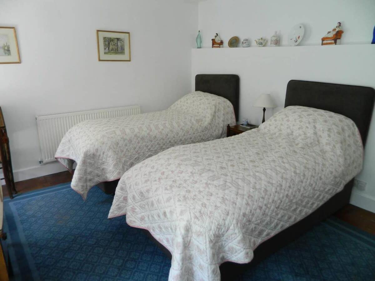 River Cottage A Country Retreat In Wooded Gardens East Stoke  Екстериор снимка